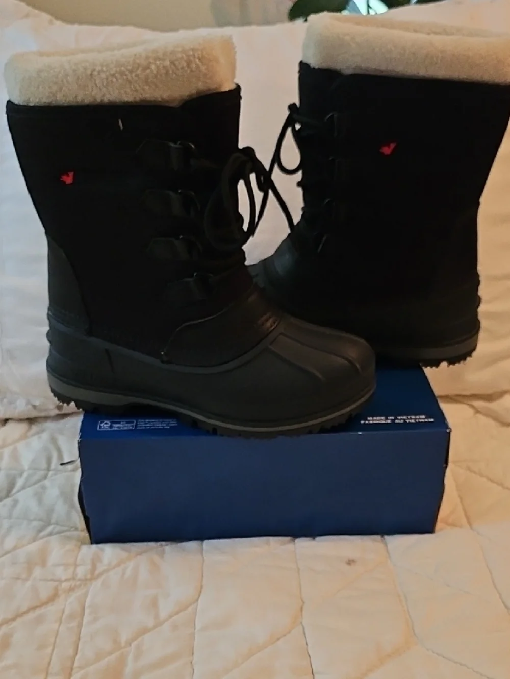 Baffin Women's Bobcaygeon Winter Boots - Soft Toe - Picture 4 of 5